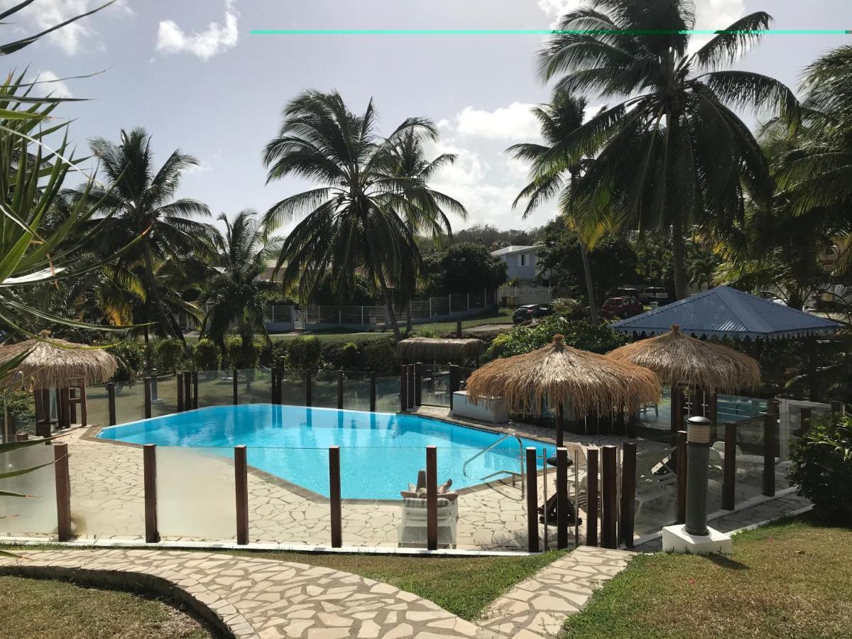 Les Creolines Aparthotel Sainte-Luce Luaran gambar
