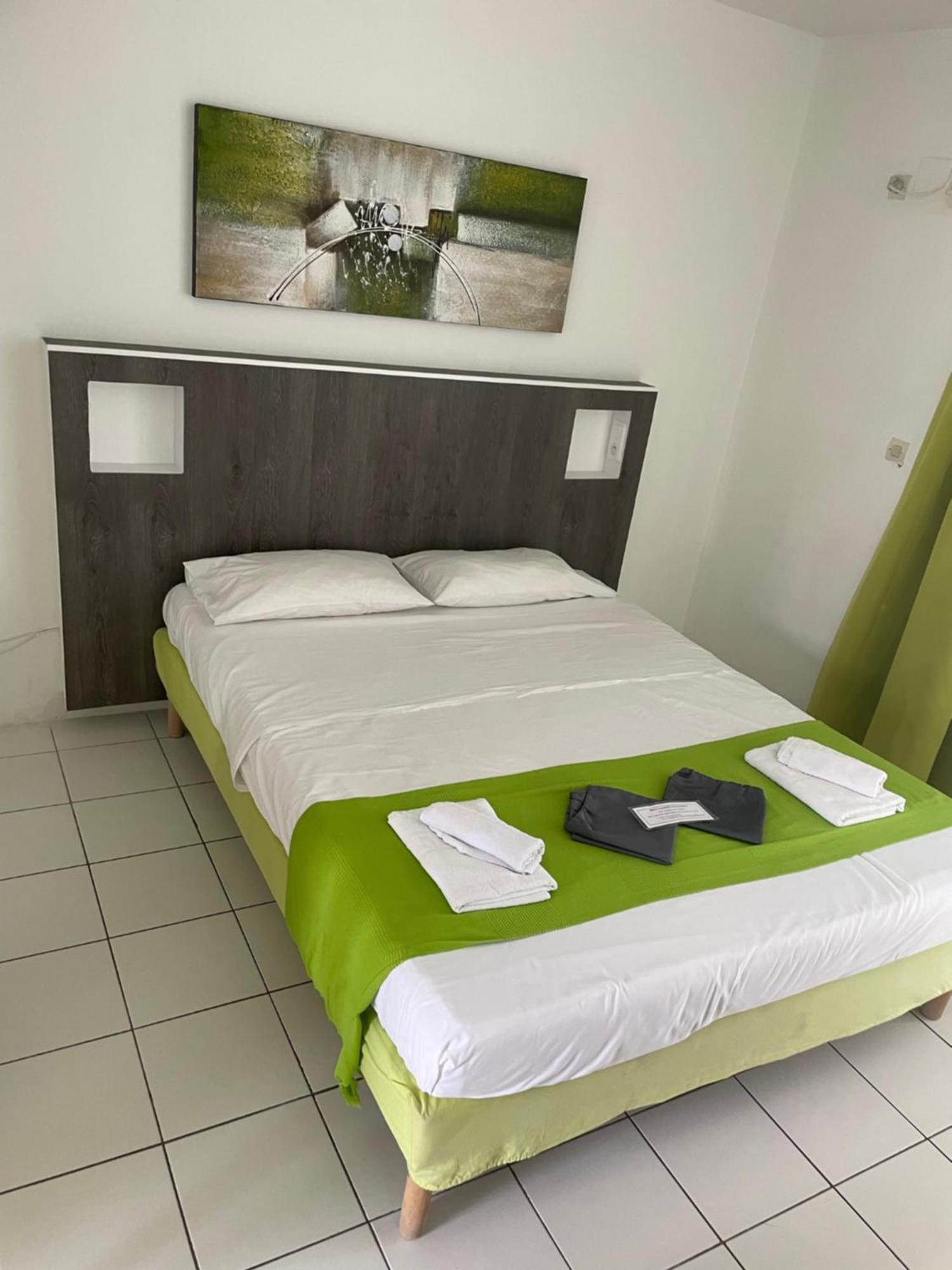Les Creolines Aparthotel Sainte-Luce Luaran gambar