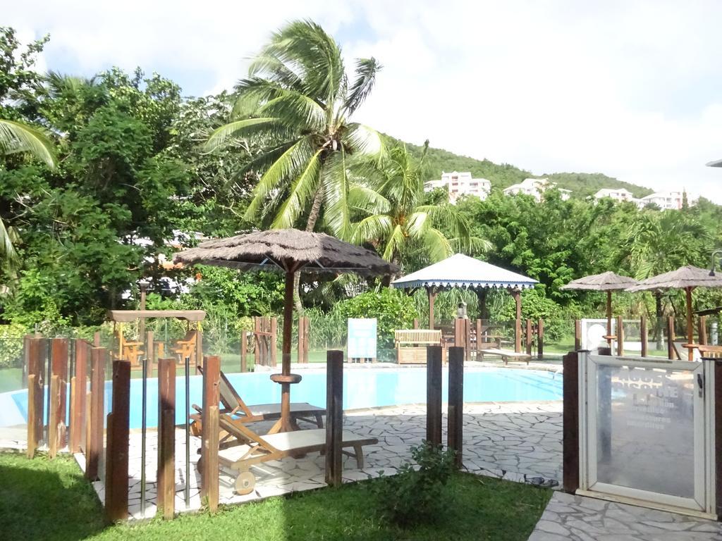 Les Creolines Aparthotel Sainte-Luce Luaran gambar
