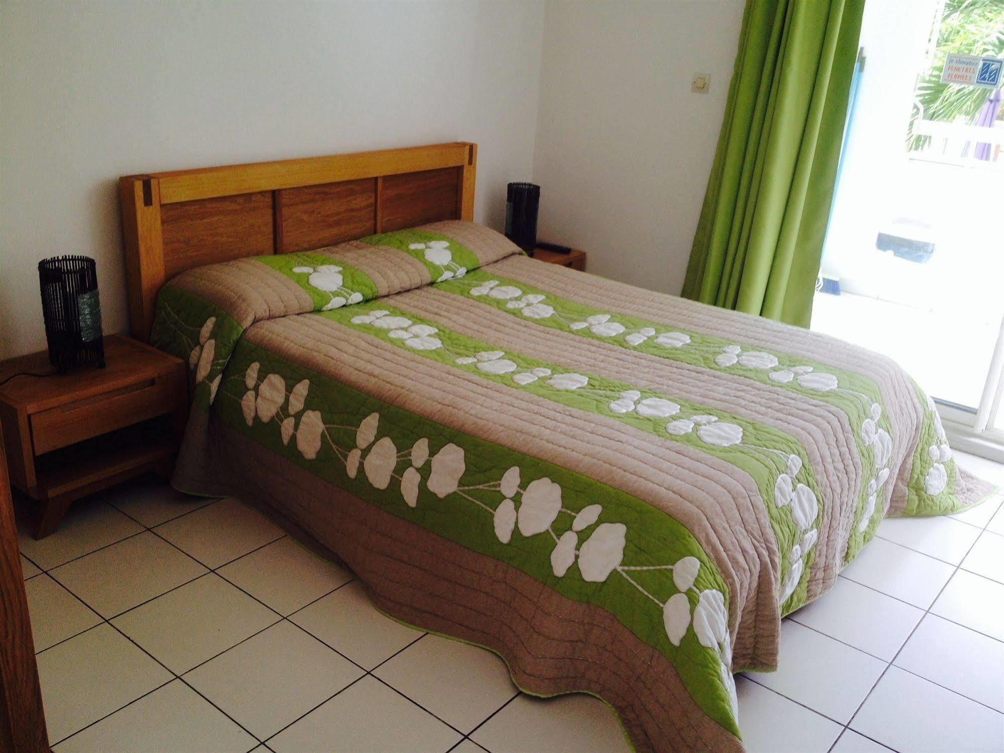 Les Creolines Aparthotel Sainte-Luce Luaran gambar