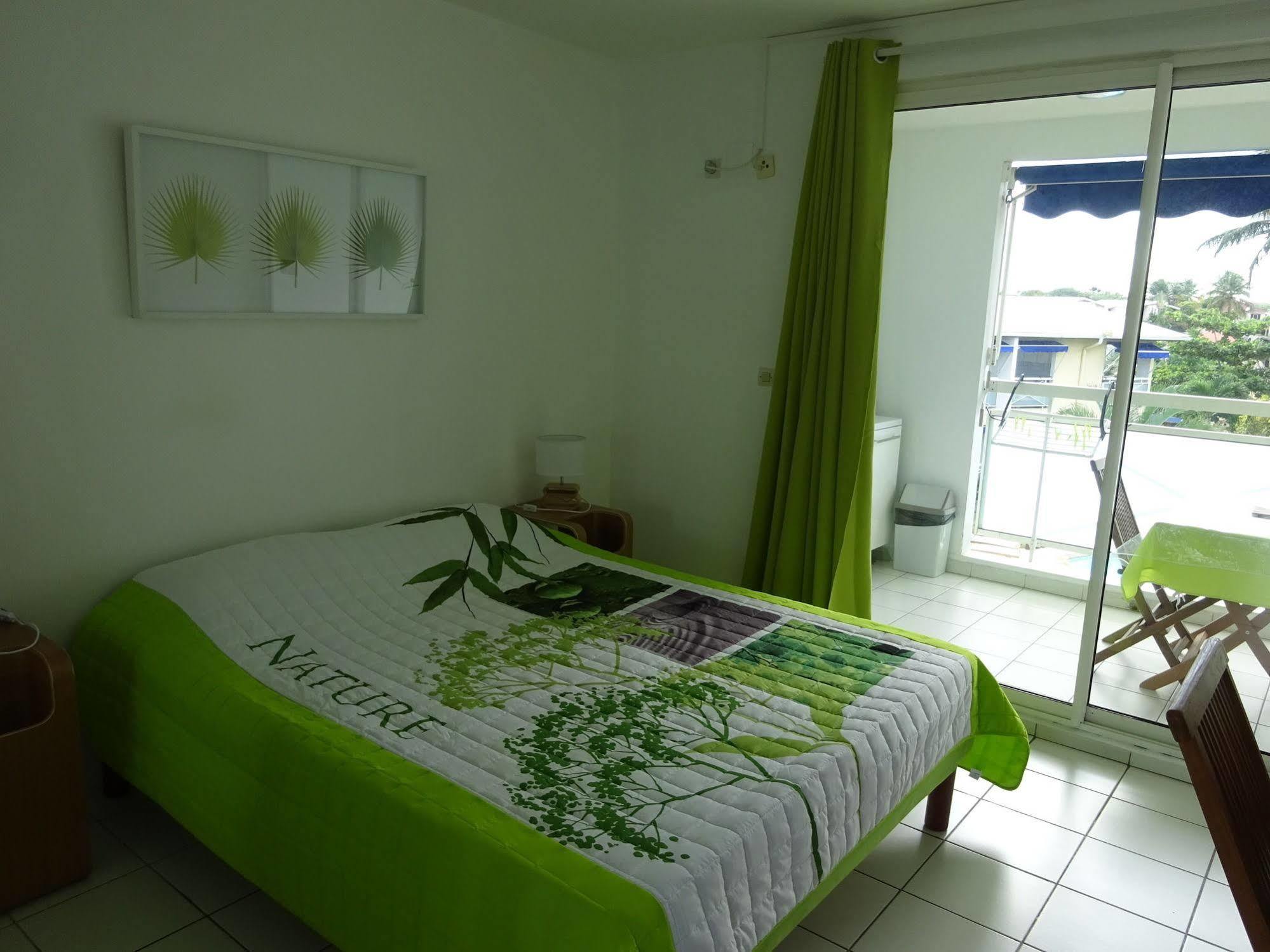 Les Creolines Aparthotel Sainte-Luce Luaran gambar